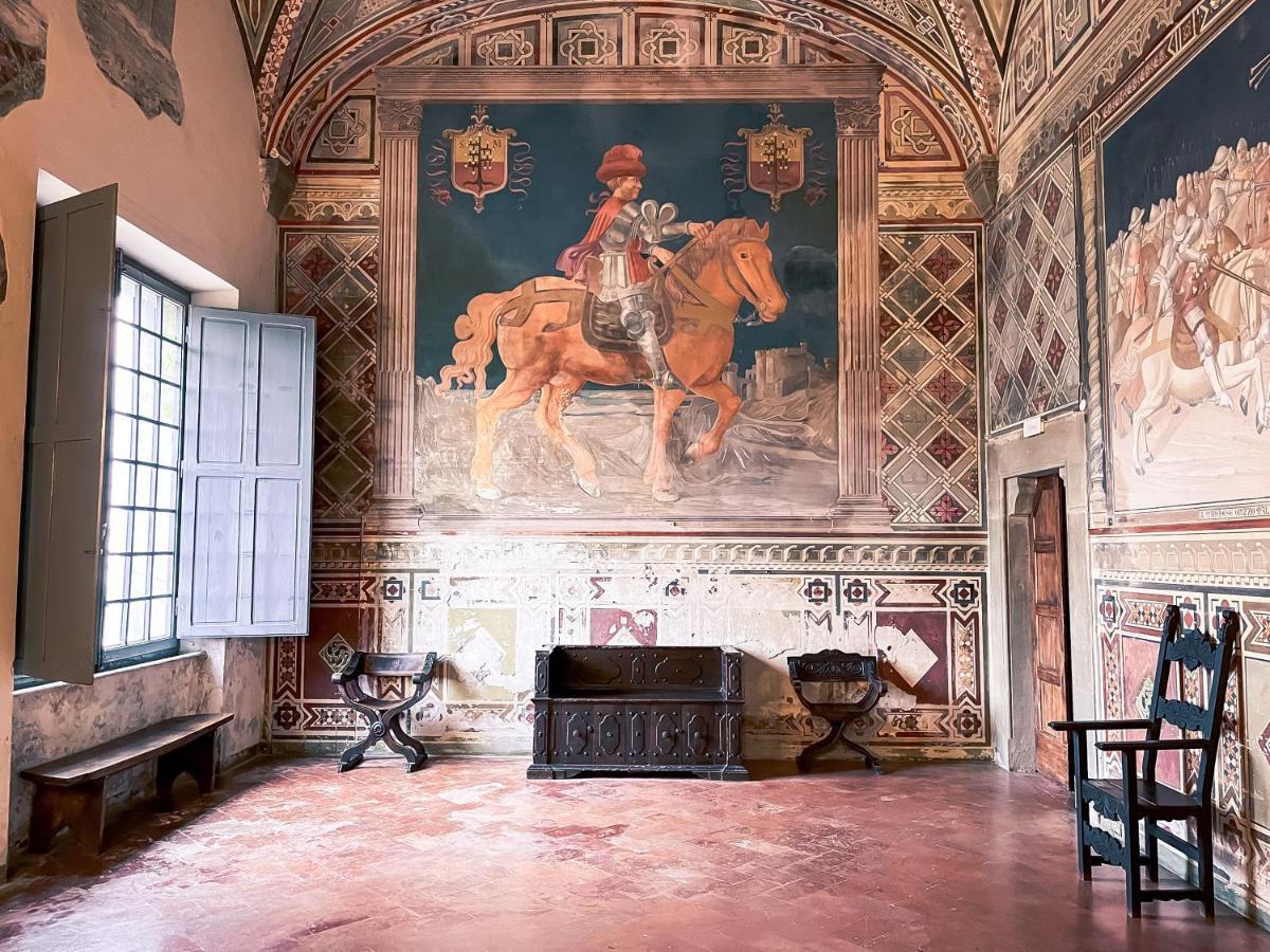 Castello Malaspina Di Fosdinovo Exterior foto